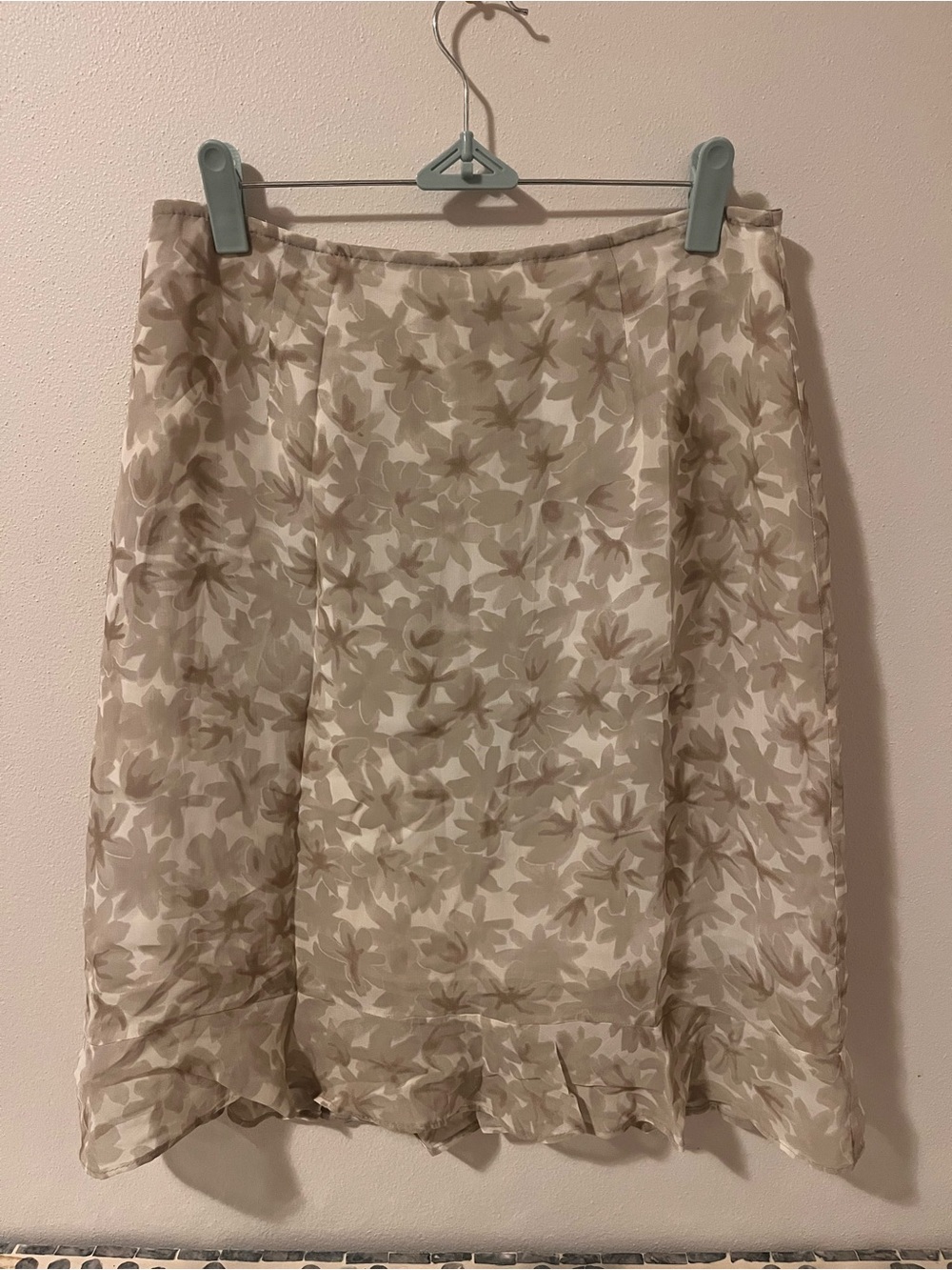 Vintage White House Black Market Floral Ruffle Skirt Y2K 90s Paper Tag
